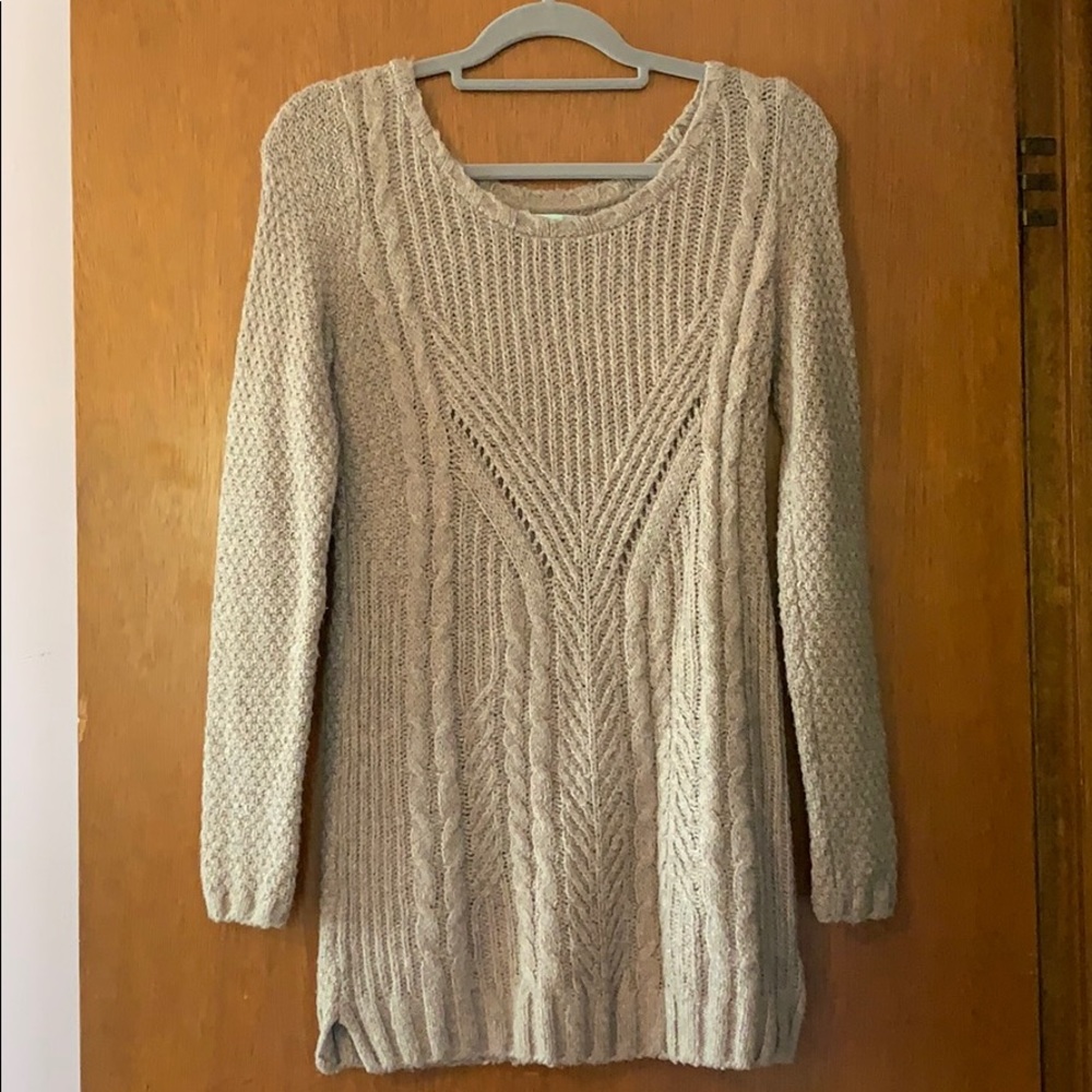 Brown sweater